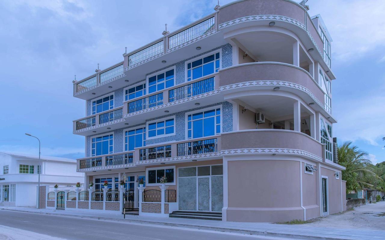 Abuharee Grand Hotell Addu-atollen Eksteriør bilde